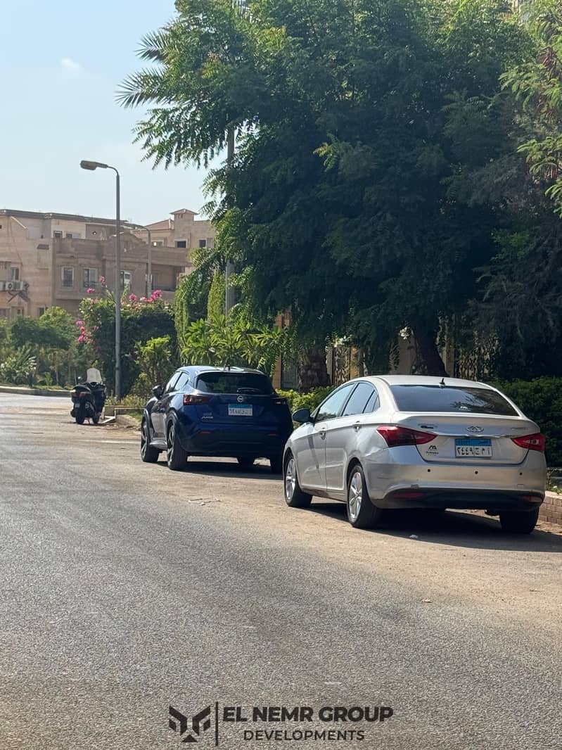 6 87a2996e-d205-4bf4-85a9-e5f7d15e6947. jpg