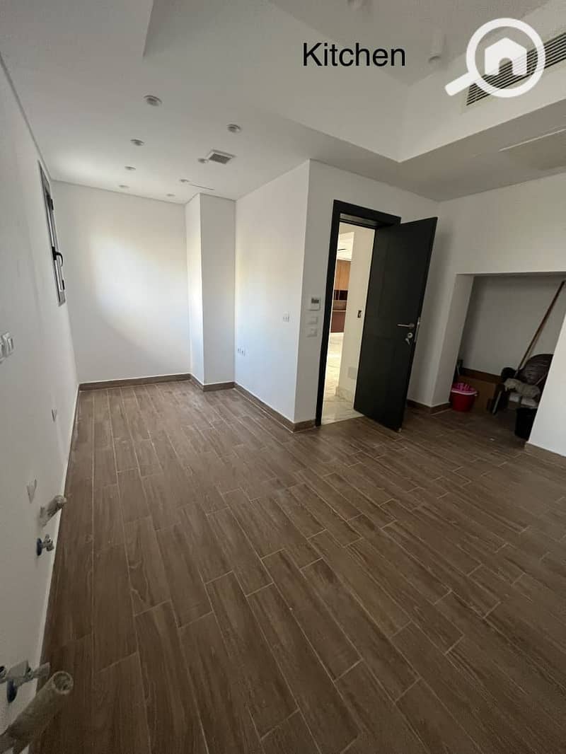 8 WhatsApp Image 2025-11-23 at 1.42. 30 PM (3). jpeg