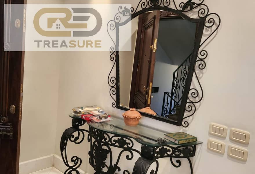 8 1b7ca6be-7f4f-4f87-8f26-d141bd40831c. jpg