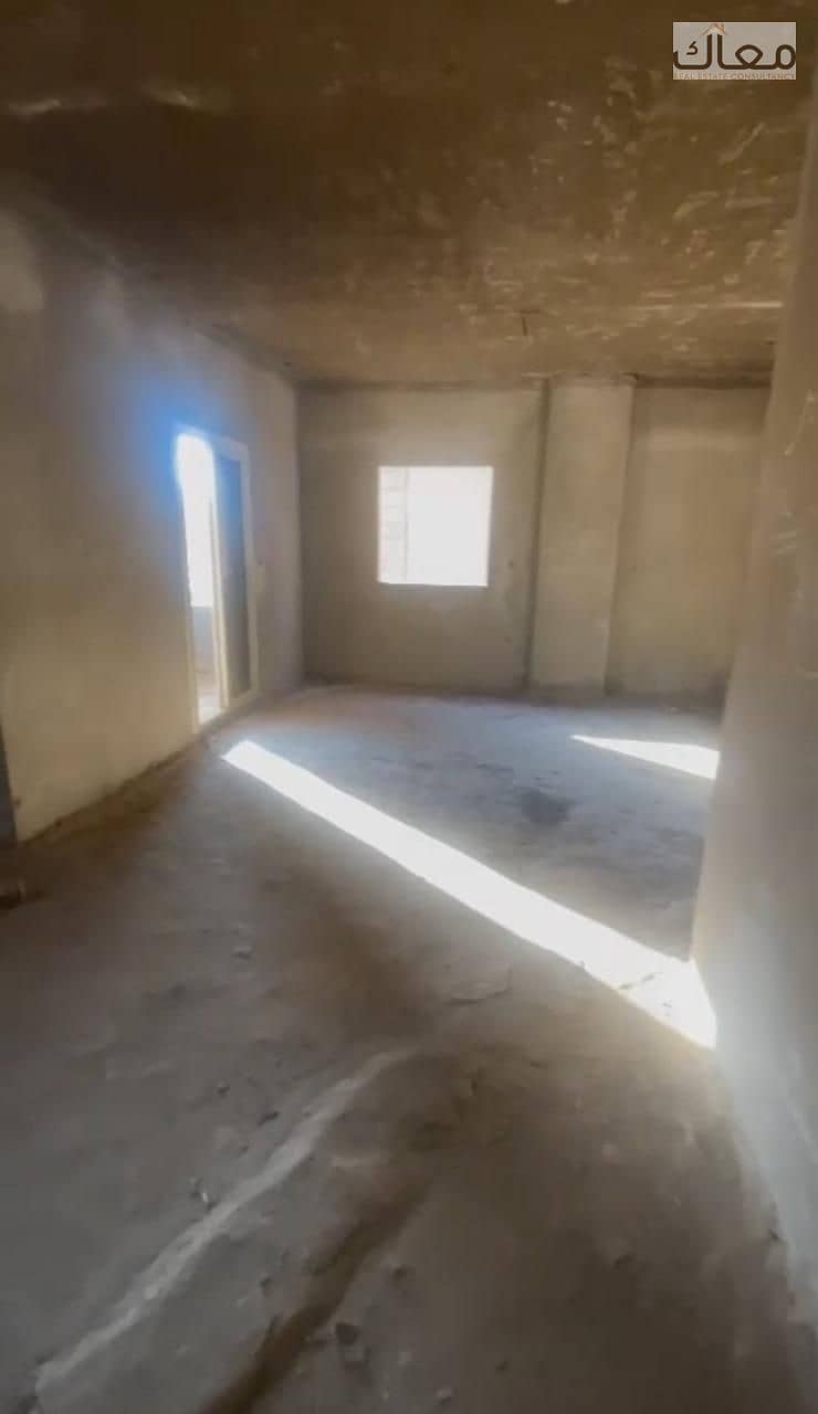 9 0f70e0af-bf58-4ae9-a886-2371adb3903e. jpg