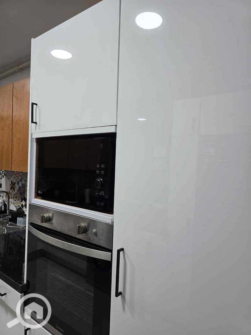 5 af83d04e-560c-4105-a5bf-6492cec6aefc. jpg