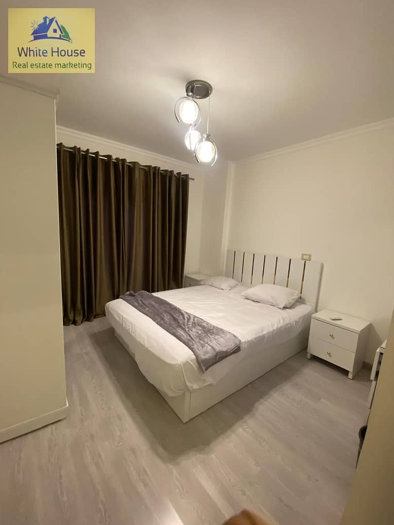 8 492239bc-53b0-4848-b44f-c99daae3ab25. jpg