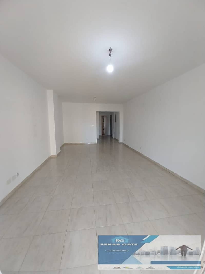 7 d17970d9-cb32-48ed-ad39-1c3768129c4d. jpg