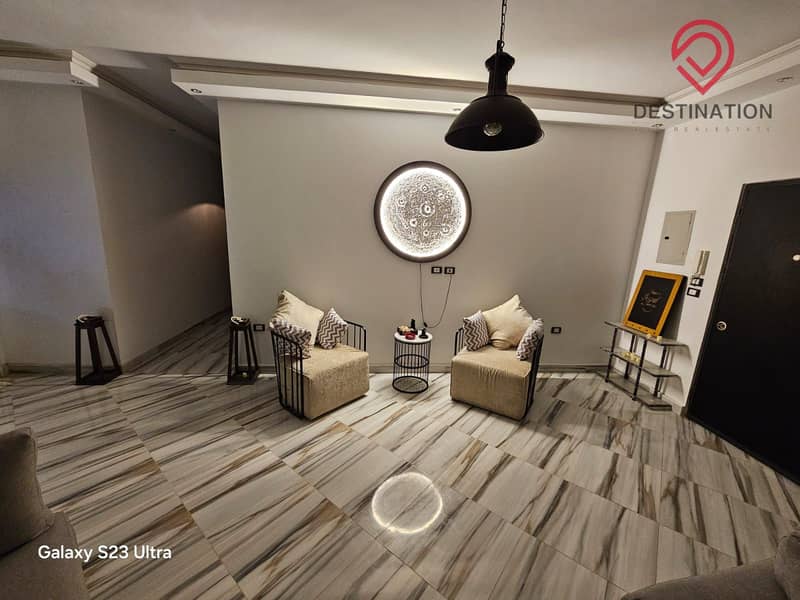 4 47b71f5c-9e5a-4891-be54-aafae8430cfd. jpeg