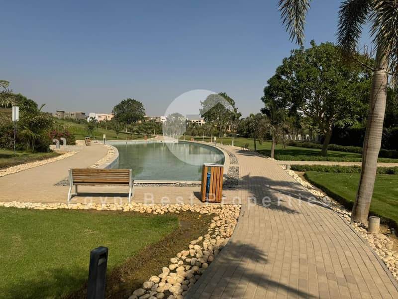 5 WhatsApp Image 2025-10-23 at 16.35. 21_f35cb71e. jpg