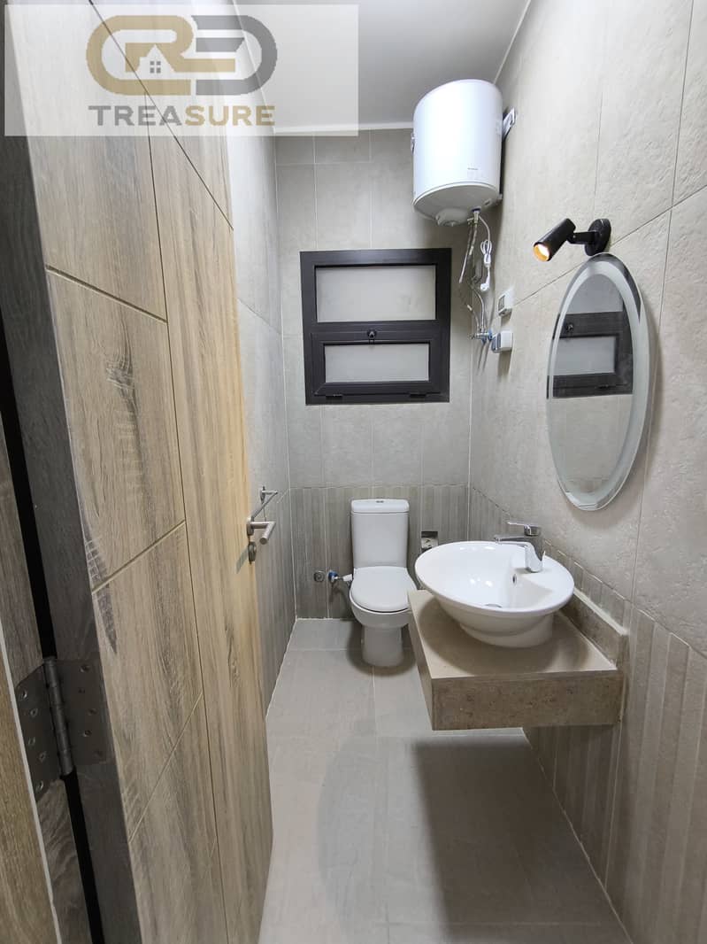 7 WhatsApp Image 2025-11-27 at 12.53. 55 PM (1). jpeg