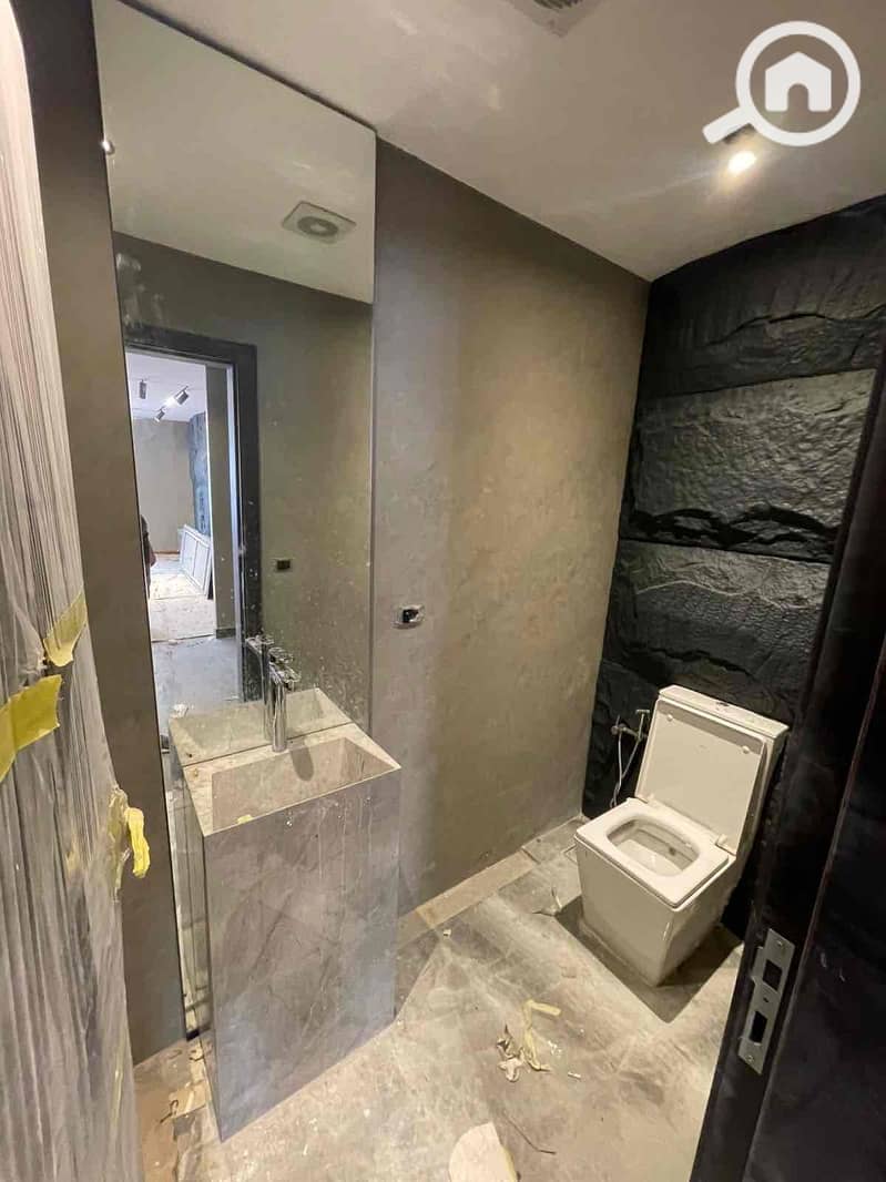 6 f774d523-2c21-4c5e-826f-af24d01bf6dc. jpg