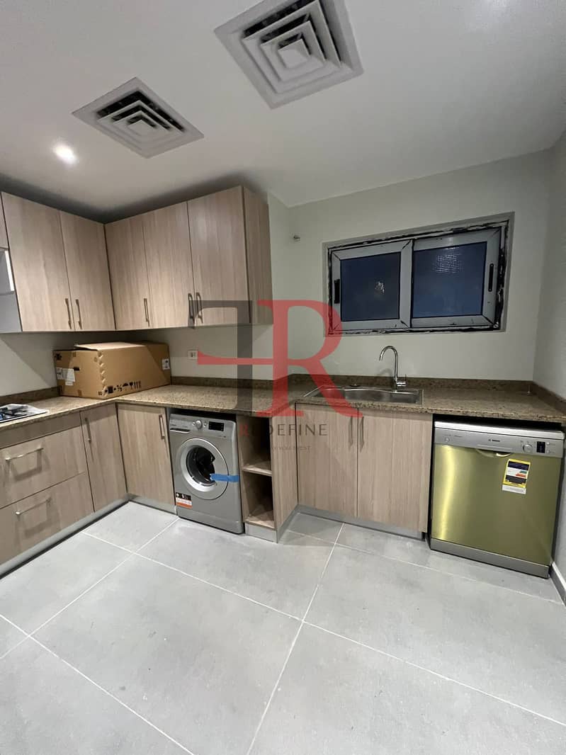 8 WhatsApp Image 2025-11-21 at 2.36. 29 PM (1). jpeg