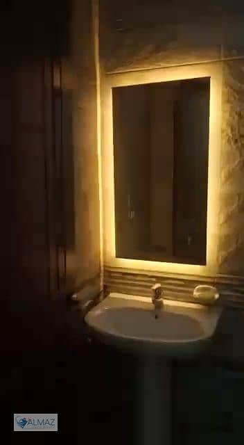 8 WhatsApp Image 2025-11-27 at 1.17. 00 PM (4). jpeg