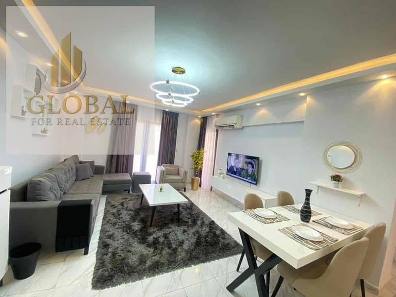 3 f4d49aa5-1200-4247-95e2-5cc1e81ef59e. jpg