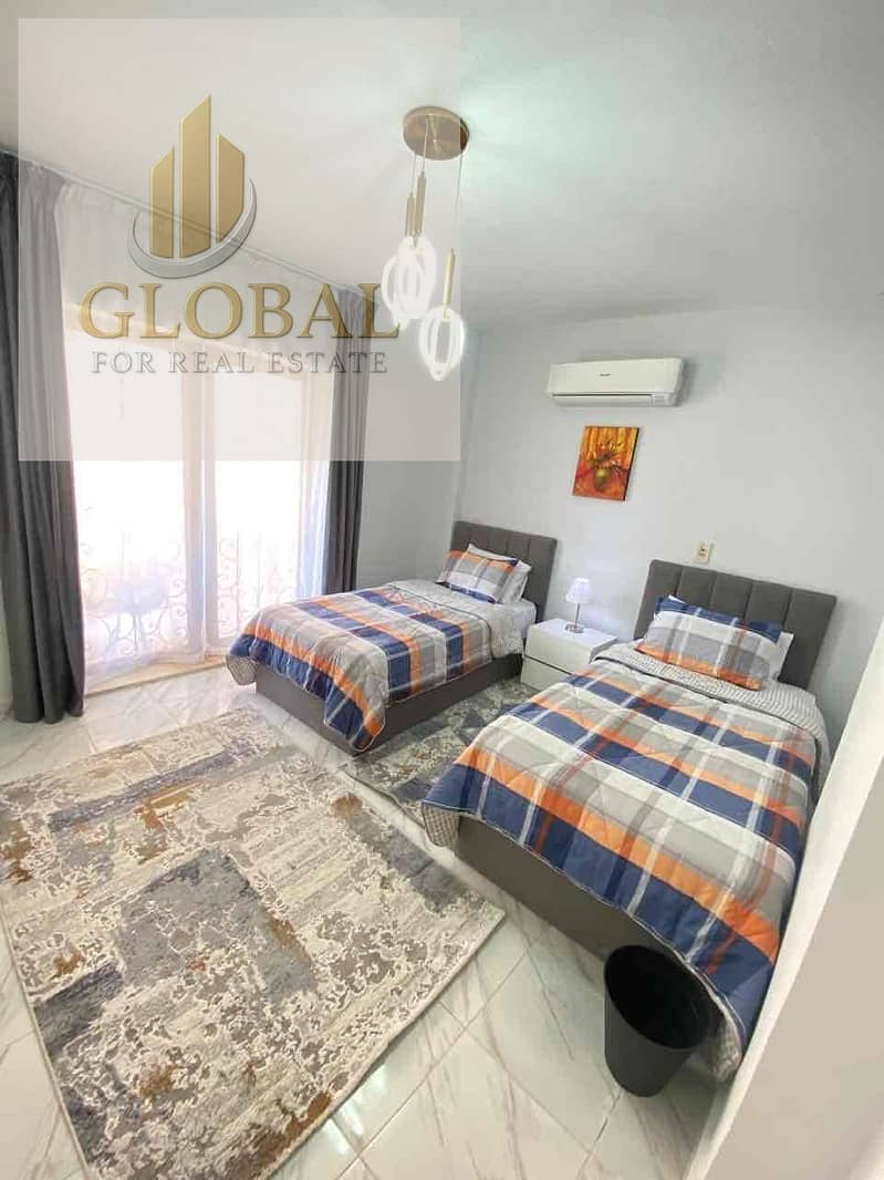 5 9e9ad2e8-4668-4028-9a82-3f25636e0a71. jpg