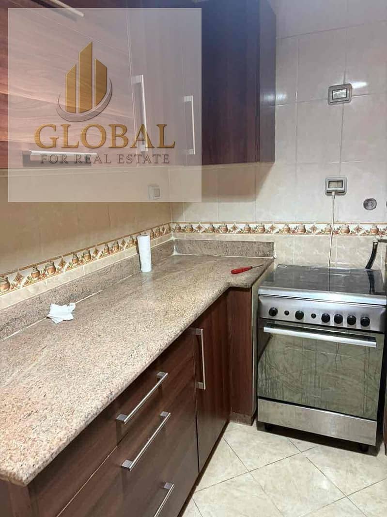 12 409c8a36-75e1-47e7-bafd-a18e43371be3. jpg