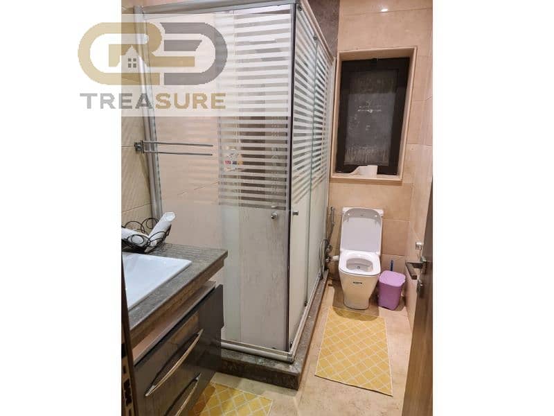 8 WhatsApp Image 2025-10-16 at 2.54. 02 PM. jpg