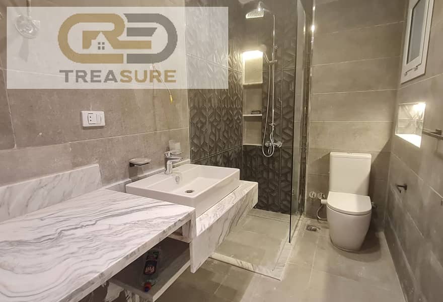 8 16a5272f-5d17-401b-9064-6fae16f5f40b. jpg