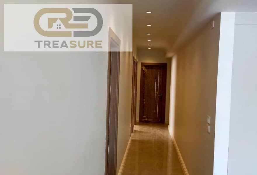 2 5c5938ca-f30f-4f74-ac96-0bd7e20f2759. jpg