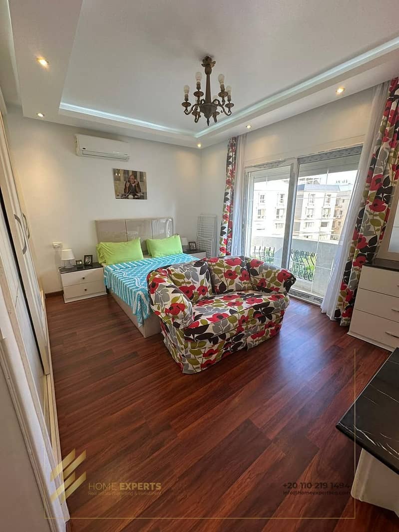 3 6df7690d-b17e-45dc-9f93-4632139dda45. jpg