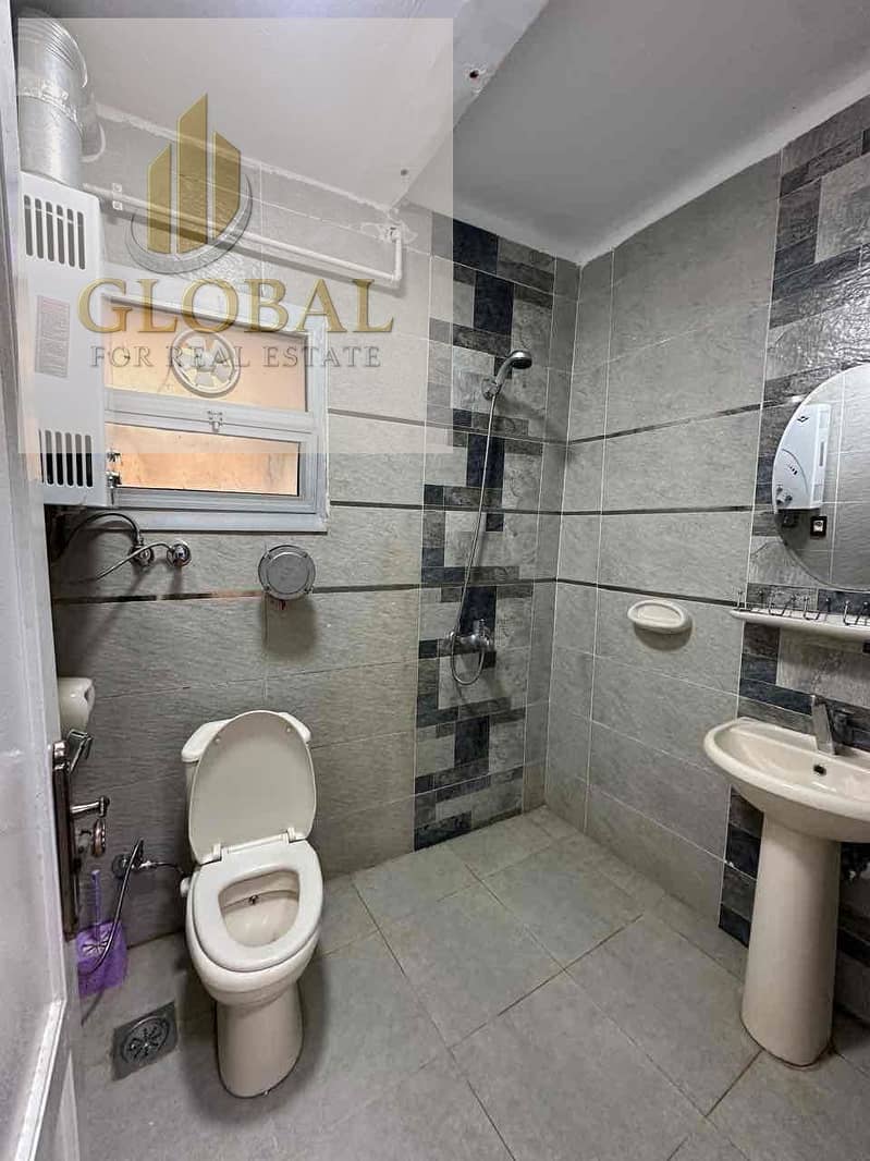 3 883a51cb-51d3-4eff-bd8f-4afa9c909eae. jpg