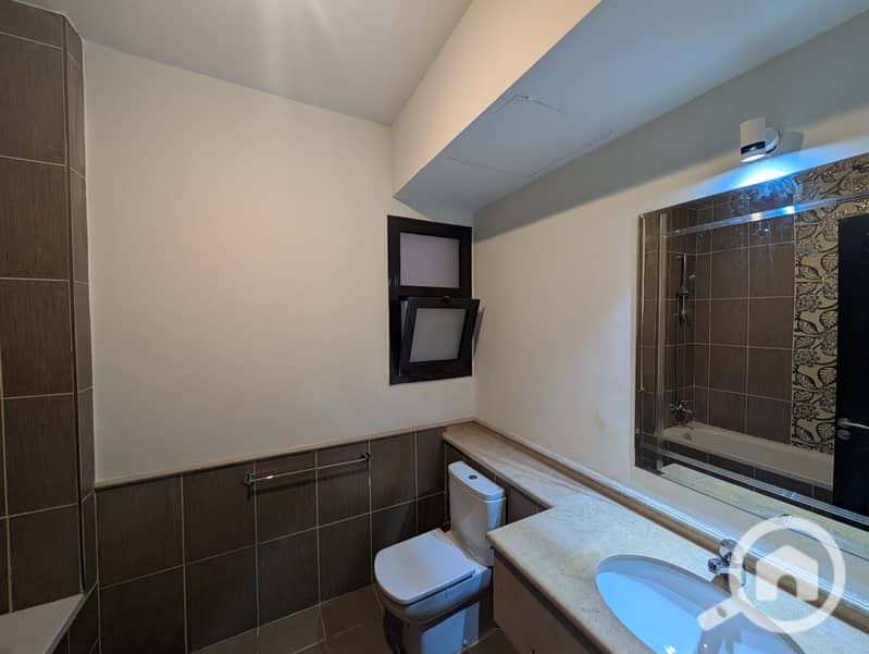 9 WhatsApp Image 2025-11-19 at 1.35. 42 PM (2). jpeg