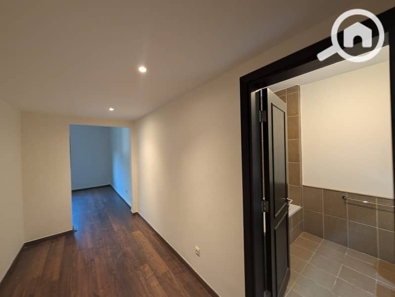 12 WhatsApp Image 2025-11-19 at 1.35. 43 PM. jpeg