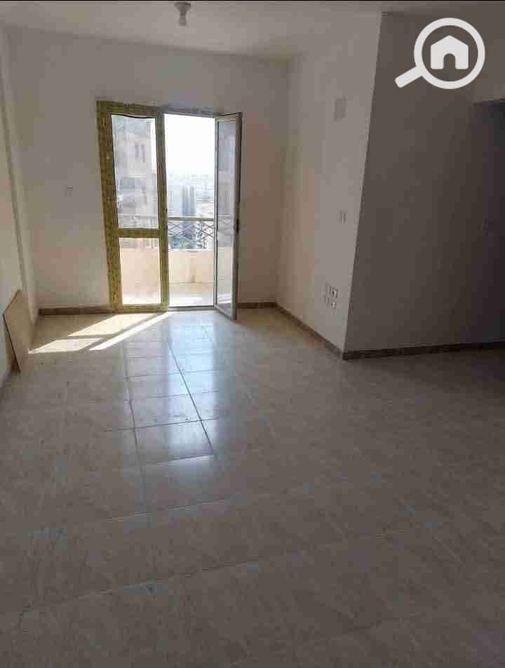 5 bbac3d8d-4caa-4f7b-8f94-269975bca5f7-1_all_178449. jpg