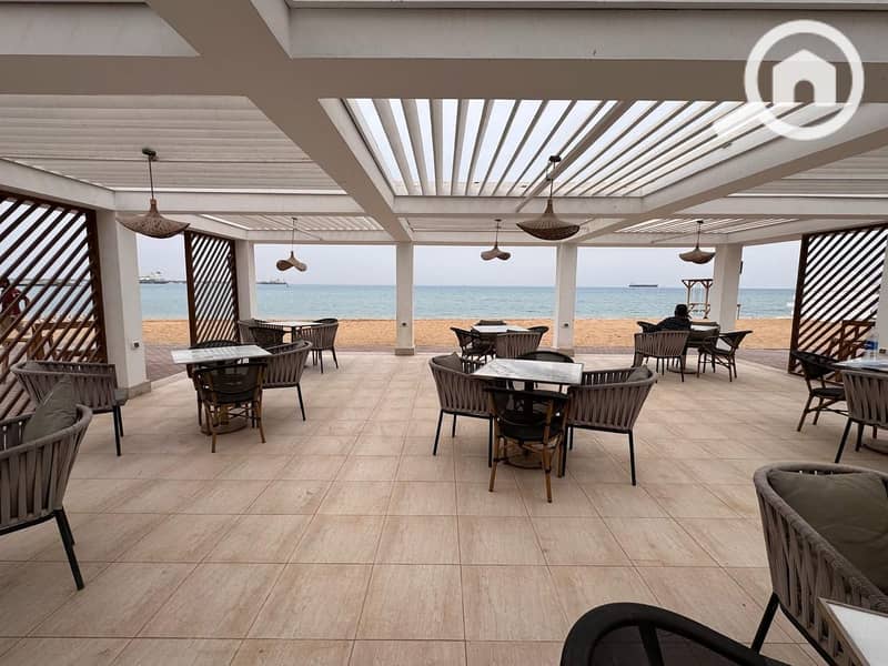 6 33697423-957e-4e51-bfbe-4e7f5c4d67fa. jpg