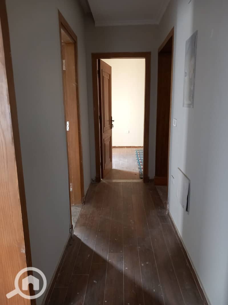 12 WhatsApp Image 2025-11-27 at 1.07. 01 PM (1). jpeg