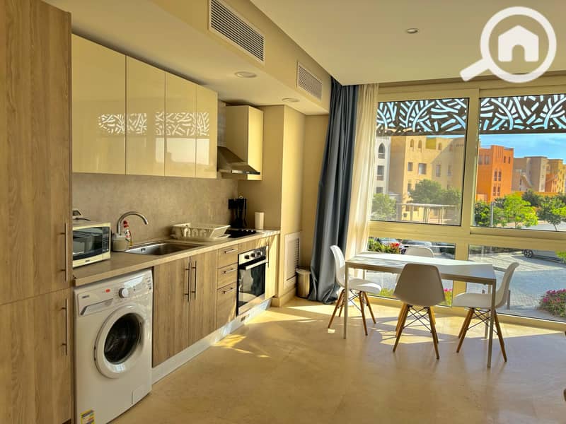 3 WhatsApp Image 2025-05-10 at 20.28. 20_4f47c709. jpg