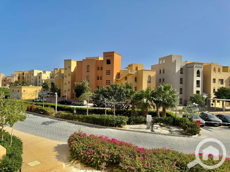 9 WhatsApp Image 2025-05-10 at 20.28. 21_013a0824. jpg