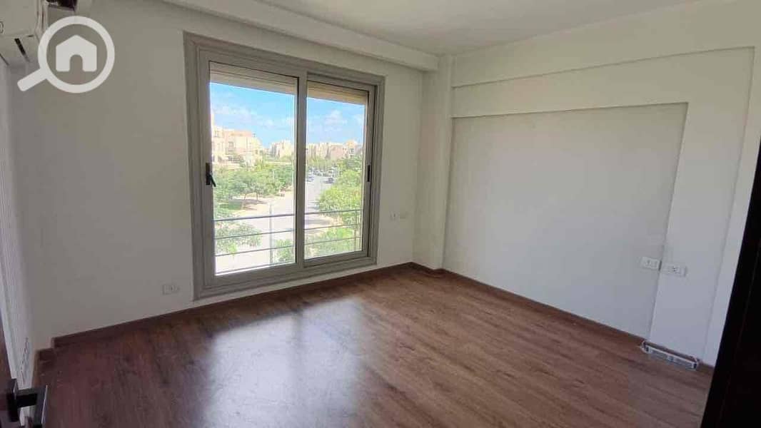 6 0e99283f-3e94-465f-bd0d-b4a205c8c3a5. jpg