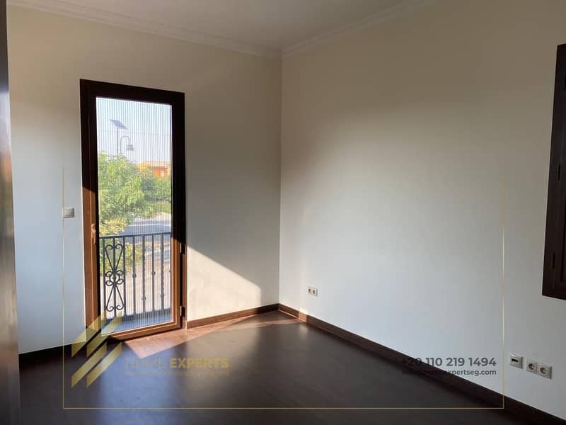 13 069a89ab-8ba1-4c3d-91d6-9c763805e76b. jpg