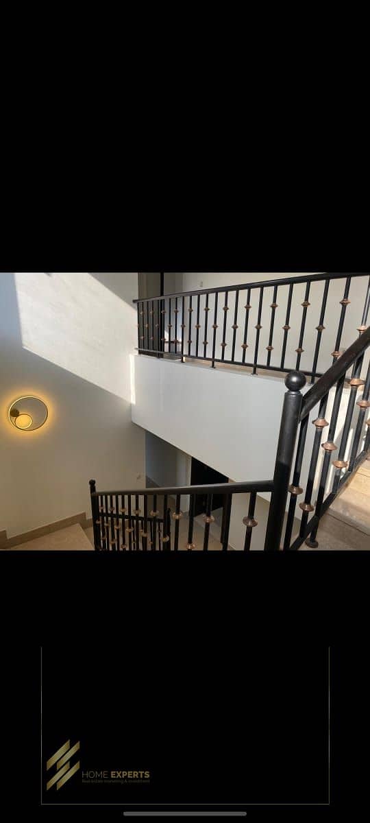 30 b51dd639-7397-4784-823e-c4f11cce23ad. jpg