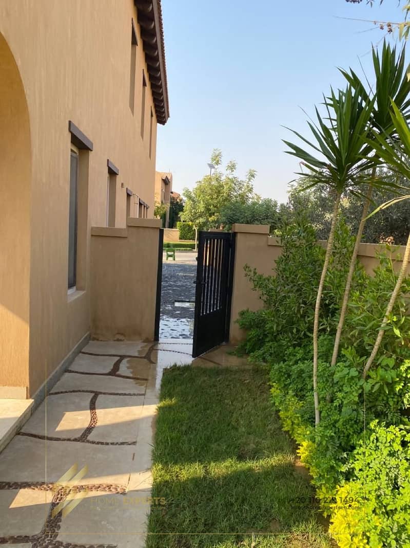 36 dbb03a7d-3998-4c3e-a789-941baaf4c15f. jpg