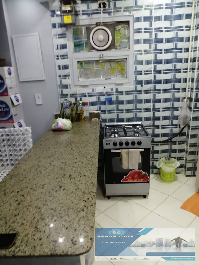 4 6e6e325a-2c13-4061-aa9b-be1c56ede736. jpg