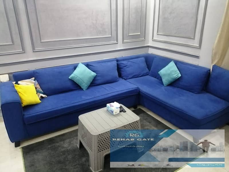 7 c79db5a9-e0c1-4149-8a57-b677ab0948e8. jpg