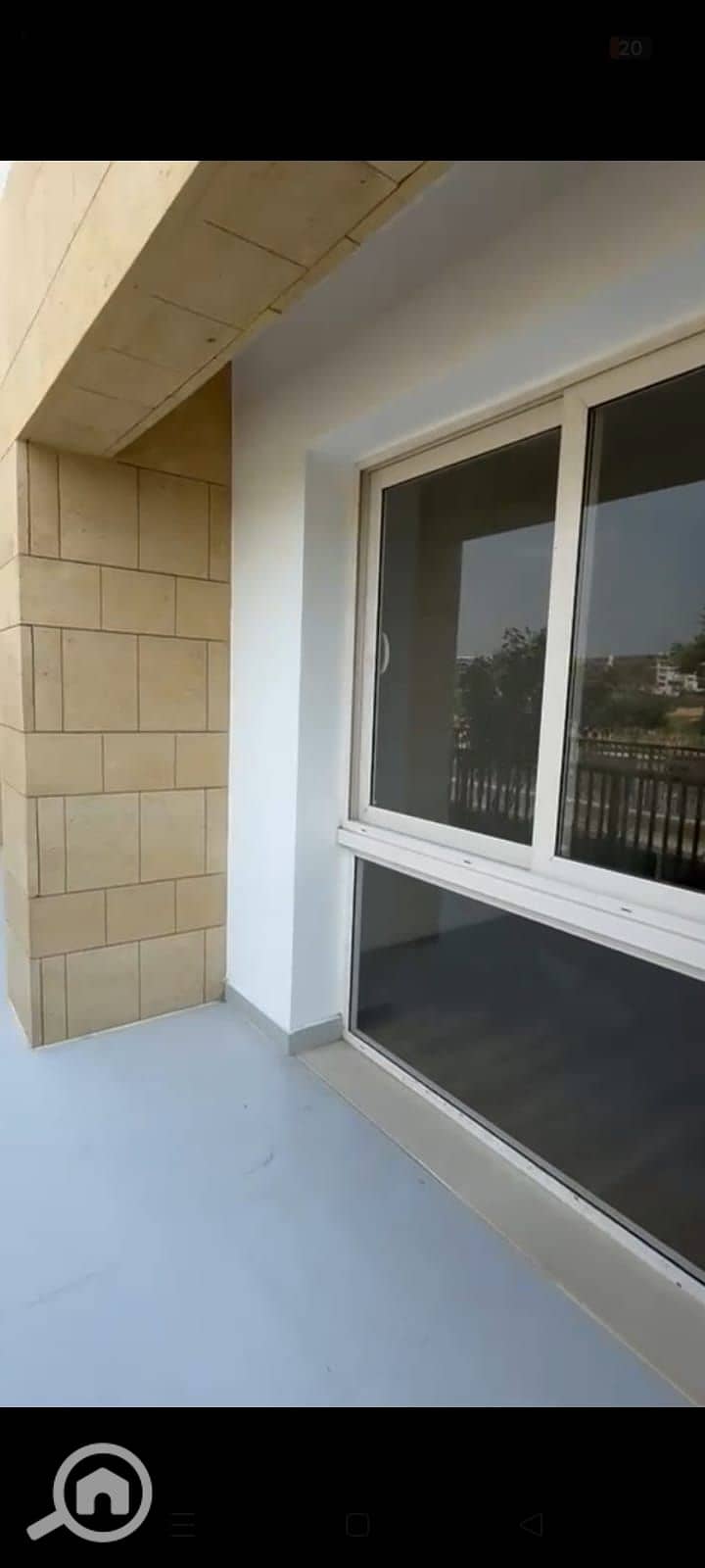 10 c21ff192-4506-4d33-bb89-d70a6998c835. jpg