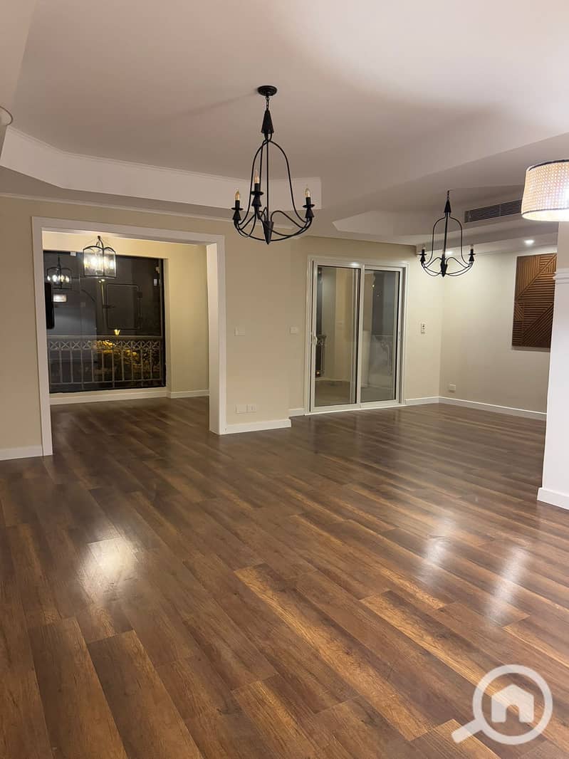 2 58cb0fa3-edaa-42ec-84ad-ed283e9802b4. jpeg