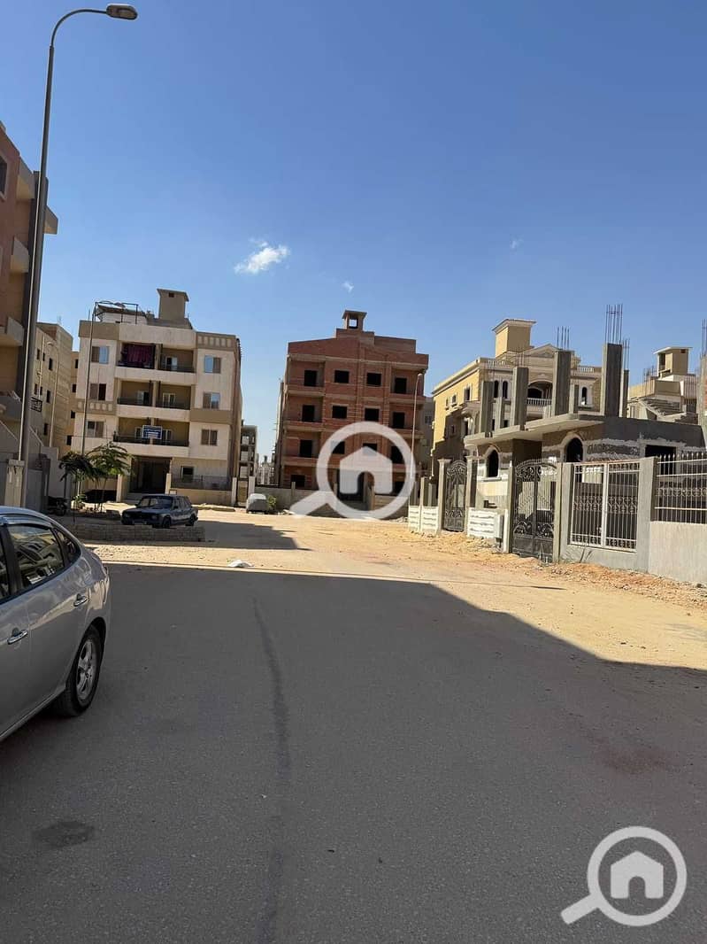 7 3PoxDLC9Aombddfiec6KFKMlHDe1rj3Qg1cDvs8t. jpg