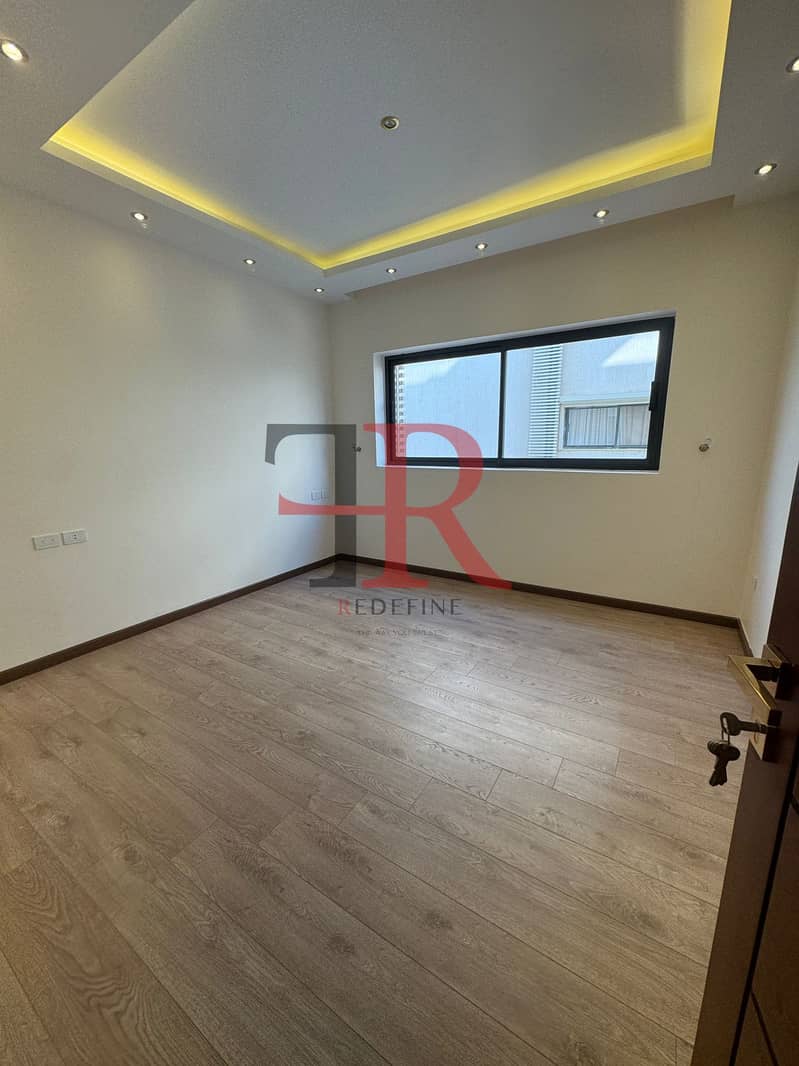 3 WhatsApp Image 2025-11-21 at 2.43. 21 PM (1). jpeg