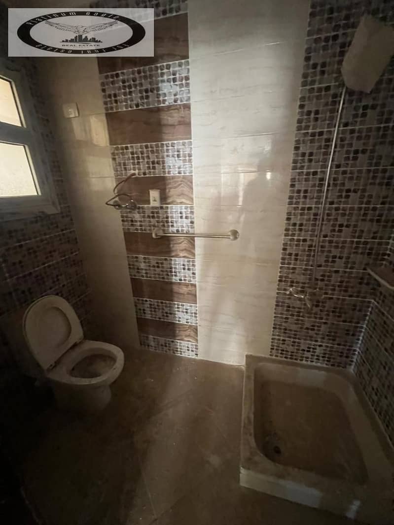 9 113f2a55-18fb-4a29-8dcd-13062e10cb03. jpg