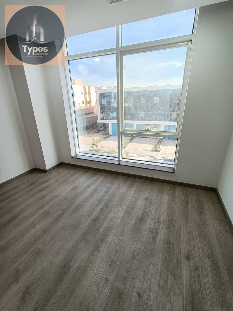 7 WhatsApp Image 2025-11-27 at 1.39. 08 PM (1). jpeg