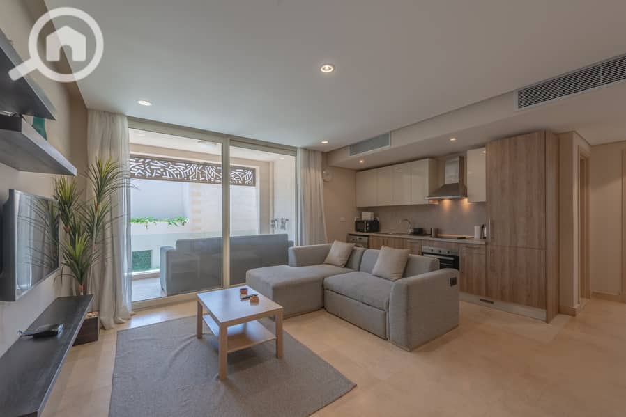 3 WhatsApp Image 2025-10-12 at 16.28. 19_daef36cf. jpg