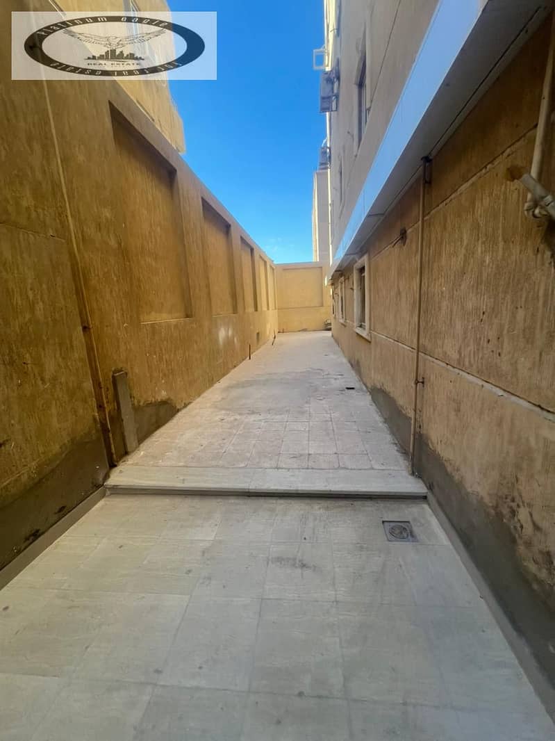 4 4b5a7f00-6032-4a01-8119-ea92352f7313. jpg