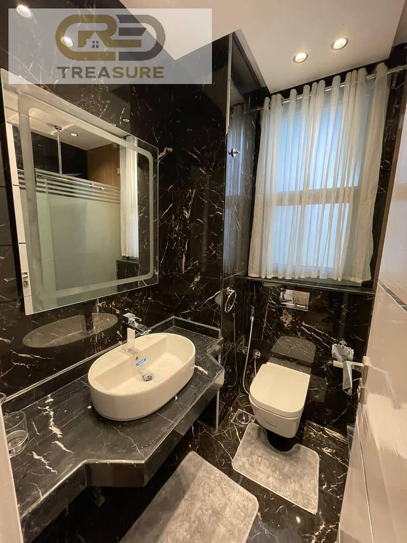 12 WhatsApp Image 2025-11-27 at 1.56. 23 PM (2). jpeg