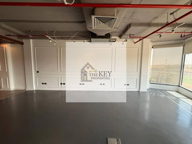 8 WhatsApp Image 2025-11-24 at 21.10. 34 (1). jpeg