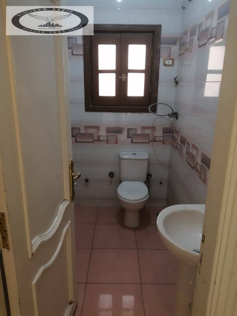 11 8c6ed614-0f48-4ddf-a979-f187f5ca81cd. jpg