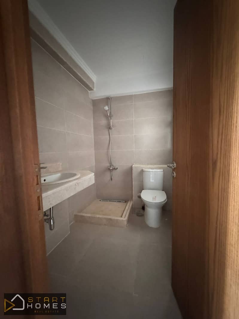 10 WhatsApp Image 2025-11-27 at 1.59. 47 PM. jpeg