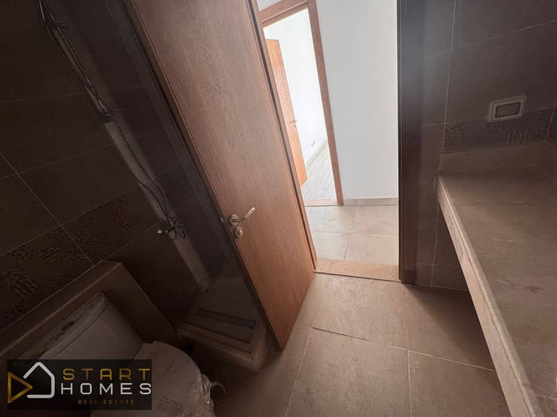 11 WhatsApp Image 2025-11-27 at 1.59. 47 PM (2). jpeg