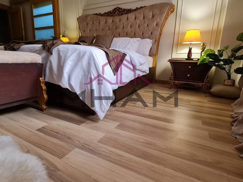 18 photo_5852914911548214363_y. jpg