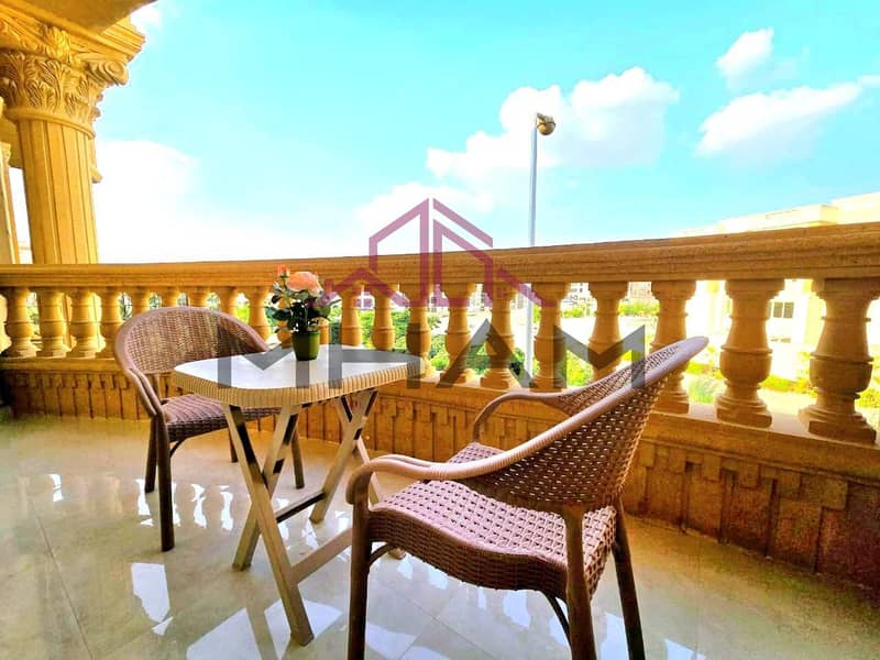 20 photo_5852914911548214366_y. jpg