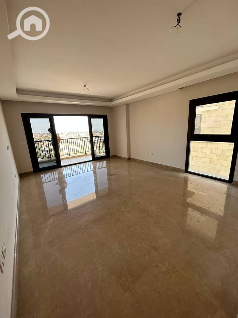 8 WhatsApp Image 2025-02-23 at 10.35. 08_fd3dbc53. jpg